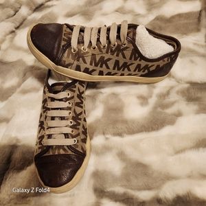 MK SHOES Signature BROWN TAN MICHAEL KORS ATHLETIC / TENNIS SHOES size 8.5